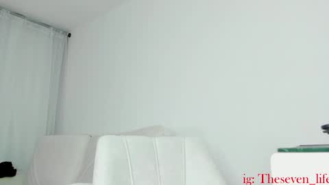Snapshot of nikolaylisin chatting on 01/04/25, 06:52 Niko online show from 01/04/25, 06:52