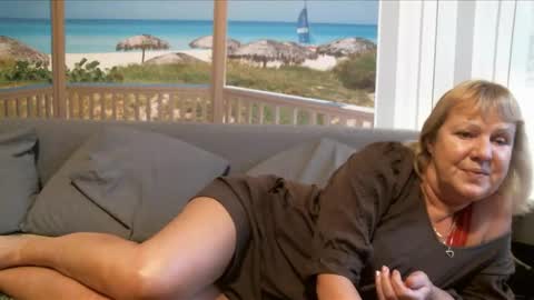 Nikole1 online show from 12/18/25, 01:17