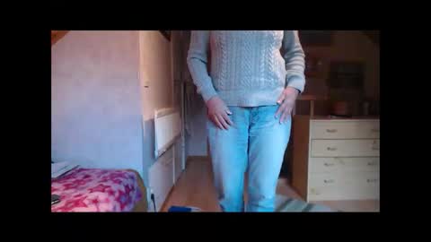 Nikole1 online show from 12/21/25, 10:44