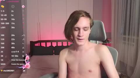 Snapshot of nikompell chatting on 01/24/25, 05:31 niko online show from 01/24/25, 05:31