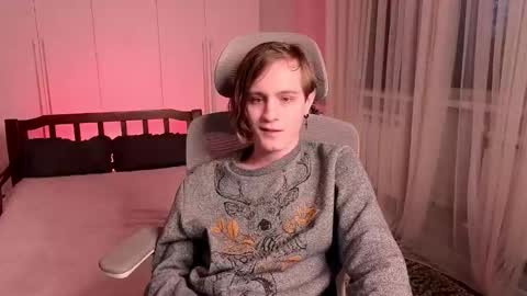 Snapshot of nikompell chatting on 01/25/25, 04:02 niko online show from 01/25/25, 04:02