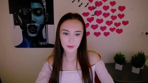 Snapshot of nikonara_ chatting on 12/19/24, 03:41 nikonara_ online show from 12/19/24, 03:41