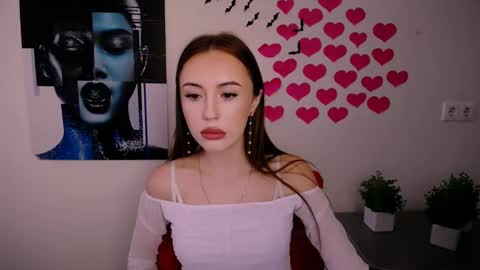 Snapshot of nikonara_ chatting on 01/12/25, 11:28 nikonara_ online show from 01/12/25, 11:28