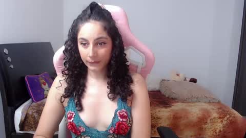 niky_blue online show from 12/18/24, 01:26