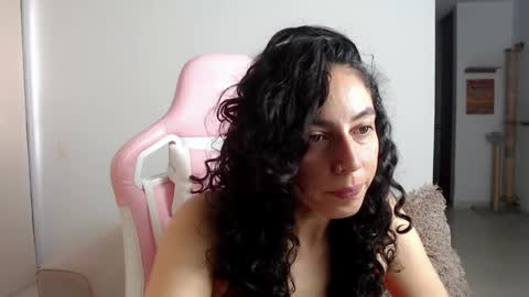 niky_blue online show from 02/24/25, 11:21