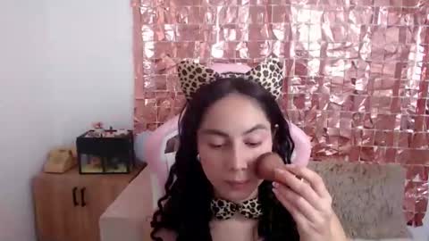 niky_blue online show from 10/14/25, 11:22