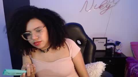 Nicole    GTM-5 1100 pm - 700 am online show from 01/10/25, 09:23