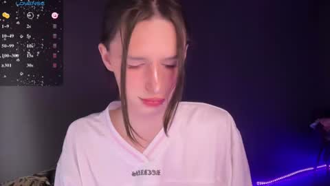 Snapshot of niky_long chatting on 07/05/26, 10:44 Niky online show from 07/05/26, 10:44