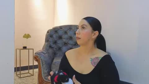  NIKY SMIT  online show from 12/01/25, 10:53