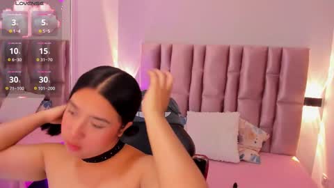 Niky Brooks online show from 09/17/25, 11:01