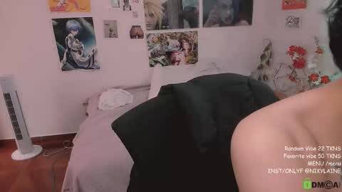 Snapshot of nikylaine chatting on 10/14/25, 04:30 Nikylaine online show from 10/14/25, 04:30