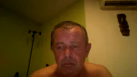 Snapshot of nikyo419 chatting on 10/29/25, 04:48 nikyo419 online show from 10/29/25, 04:48