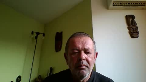 Snapshot of nikyo419 chatting on 11/02/25, 06:05 nikyo419 online show from 11/02/25, 06:05