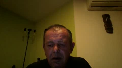 Snapshot of nikyo419 chatting on 12/02/25, 04:29 nikyo419 online show from 12/02/25, 04:29