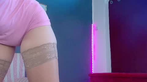 Snapshot of nikystyris chatting on 07/15/26, 06:18 nikystyris online show from 07/15/26, 06:18