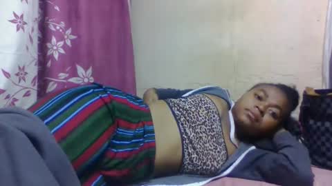 nilah online show from 11/06/25, 07:04