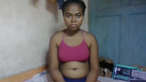 nilah online show from 05/01/26, 09:25