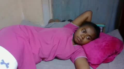 nilah online show from 05/06/26, 05:46