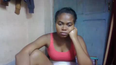 nilah online show from 05/21/26, 05:09
