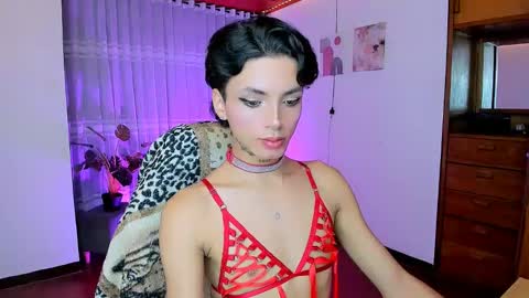 Nilam online show from 05/19/26, 02:07