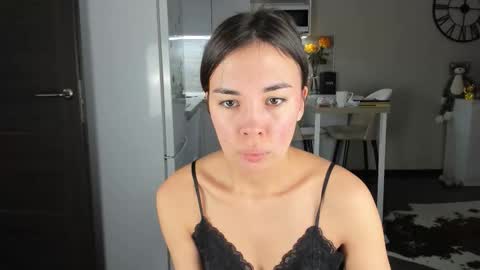 Bella online show from 03/22/26, 12:03