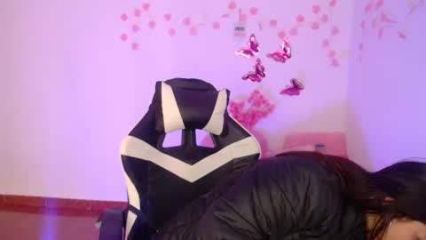 Snapshot of nina__666 chatting on 12/01/25, 11:26 nina__666 online show from 12/01/25, 11:26