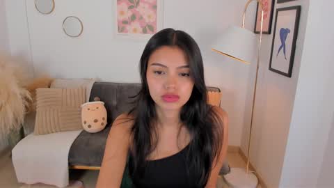 NINA online show from 02/19/25, 06:32