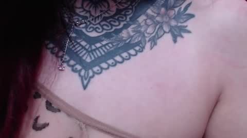 Nina online show from 04/03/26, 06:44