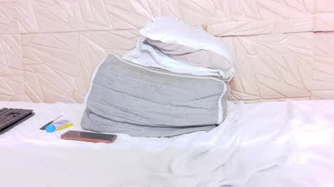 nina_bae_ online show from 05/14/26, 08:37