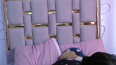 Nina Carther online show from 10/11/25, 12:47