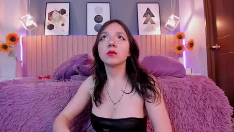 nina_ford_ online show from 03/26/26, 03:23