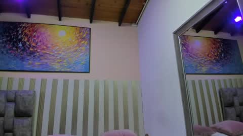 nina_glow_ online show from 06/06/26, 11:26