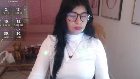 Nina online show from 02/26/26, 01:43