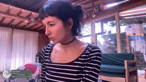 Snapshot of nina_just chatting on 11/28/25, 08:11 Nina. online show from 11/28/25, 08:11