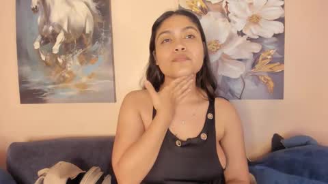 nina_kmay online show from 03/28/26, 10:37