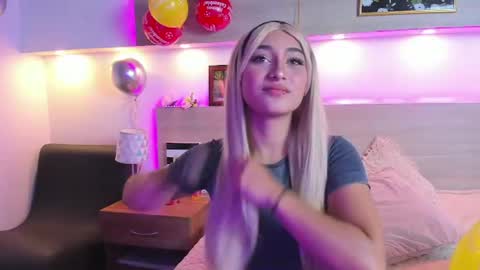 Nina online show from 07/09/26, 11:31