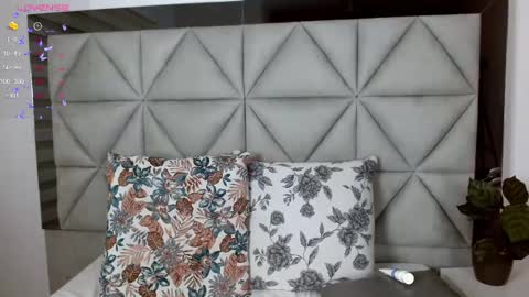  Nina  online show from 12/17/24, 11:49