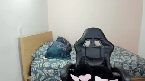  Nina  online show from 05/12/26, 08:17