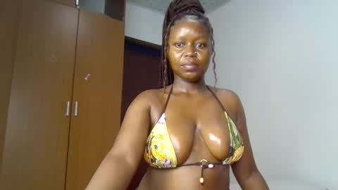 Nina online show from 01/18/26, 01:09