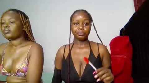 Nina online show from 02/22/26, 05:08