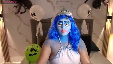  N I N A online show from 10/31/25, 08:32