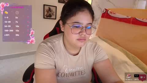  N I N A online show from 11/15/25, 01:40