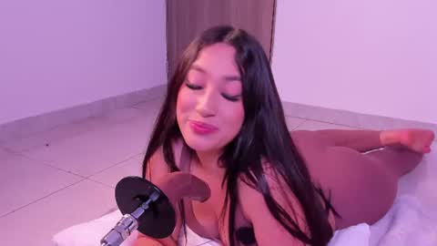 Nina online show from 07/16/26, 06:14