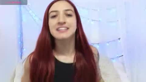 Ninaa fox online show from 05/25/26, 08:48