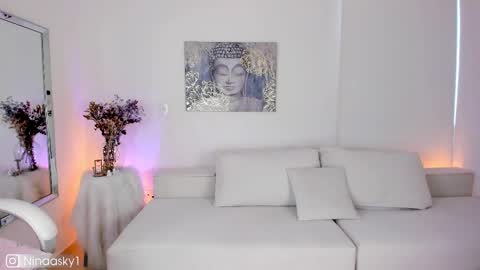    online show from 02/20/25, 12:47