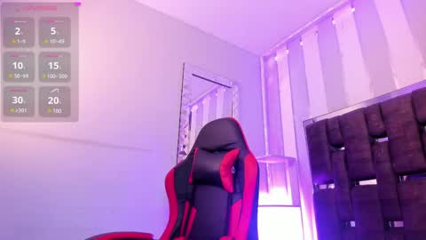 ninabloom_ online show from 06/04/26, 12:22