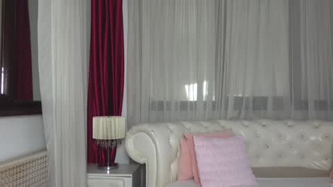 NinaCrystal online show from 12/03/24, 07:21