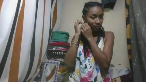 ninaeaa online show from 02/20/26, 06:48