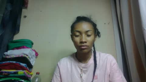 ninaeaa online show from 04/08/26, 08:09