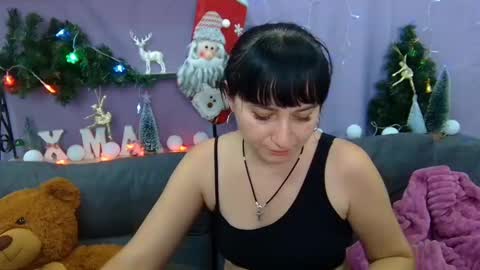 Snapshot of ninaflawlees chatting on 12/04/24, 12:30 ninaflawlees online show from 12/04/24, 12:30